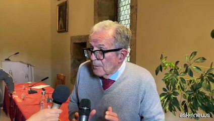 Prodi: referendum europeo contro unanimità che paralizza l'Ue