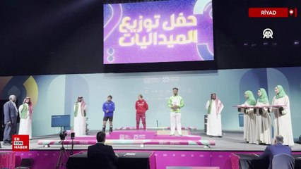 Milli halterci Yusuf Fehmi Genç Riyad’da 2 altın madalya kazandı