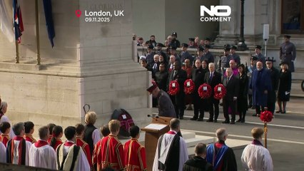 Kral III. Charles ve Prens William Londra'daki törende savaşta ölenleri andı