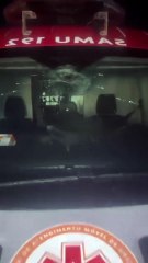 Populares se revoltam e apedrejam ambulância na Grande BH