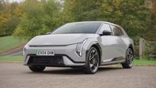 2025 KIA EV4 GT-Line – Design, Technik & Fahreindrücke in Wolf Grey
