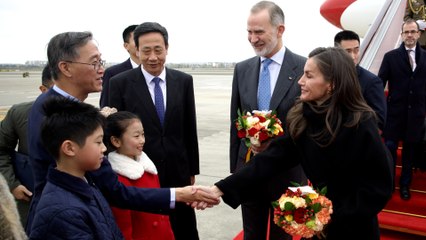 Los Reyes llegan a China en su primer viaje de Estado al gigante asiático