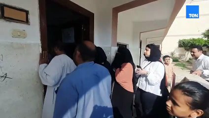 دمنهور مستمرة في المشاركة..  الناخبون يواصلون التوافد على اللجان الانتخابية