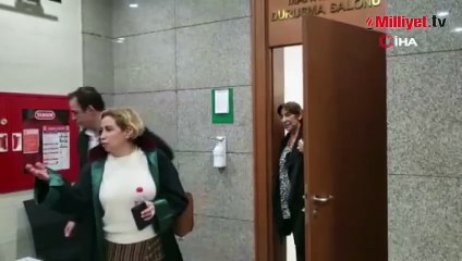 Jess Molho 24 Yıllık Evliliğini Sonlandırıyor! Ünlü Oyuncu Tanık Olarak Dinlendi 🎬