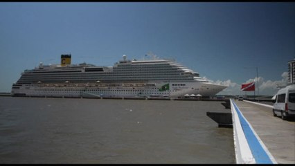 COP30, navi da crociera per le delegazioni, protestano ambientalisti