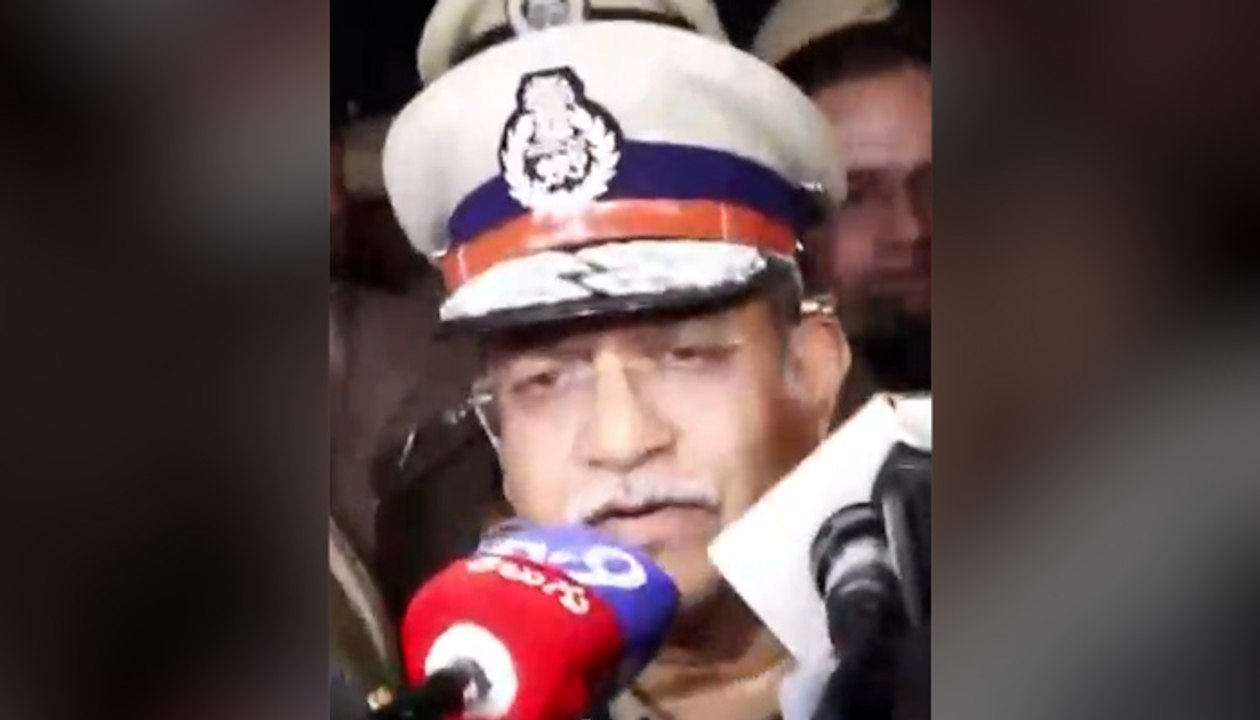 'Car Stopped At Red Light, Then Blast' | Delhi Police on Red Fort Explosion