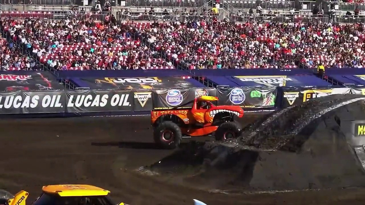 TORO LOCO ES UNA DE LAS CAMIONETAS MAS POPULARES DEL MONSTER JAM