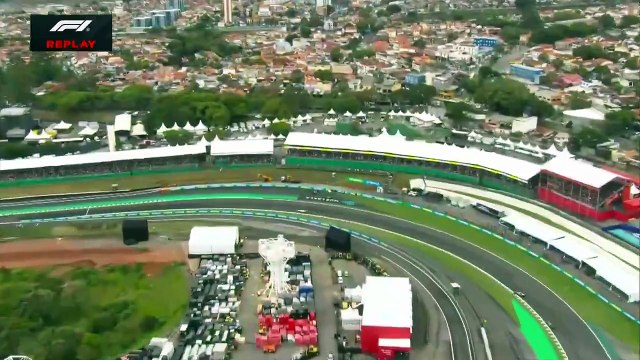 Franco Colapinto pisó el pianito, patinó y terminó abandonando la Sprint en Interlagos por este choque contra el muro