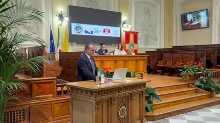 Cateno De Luca - Parlare di sanità in Sicilia non è semplice! (10.11.25)