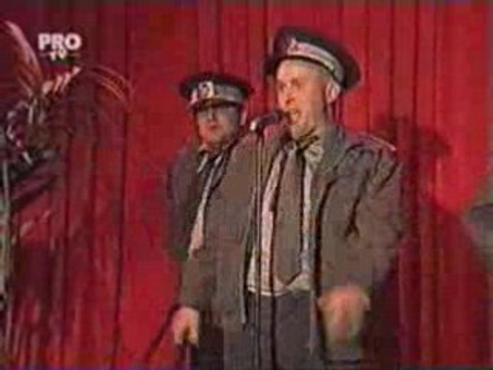 vacanta mare - garcea la discoteca