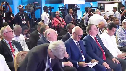 Presidente Abinader dice sin conectividad aérea no hay éxito en turismo