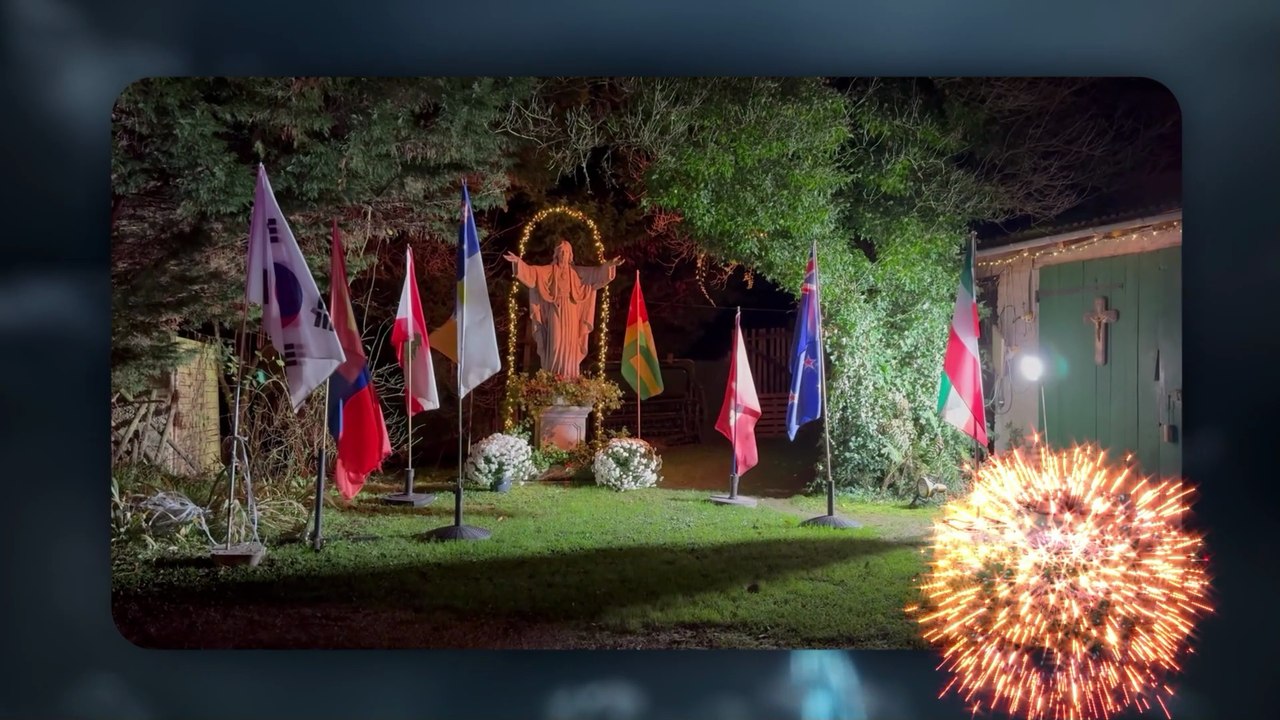 Le monde enchanté de la Ferme aux Mille Lumières 2025 à Fitilieu  by Jean Claude Guerguy