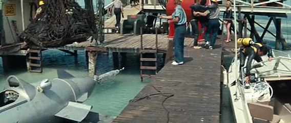 Unter Wasser rund um die Welt (1965)