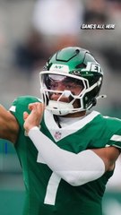 Gang's All Here, Brian Costello and Ryan Sampson discuss if the Jets should bench Justin Fields for Tyrod Taylor