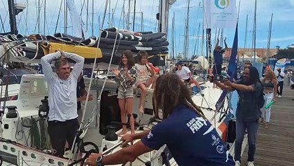 Arrivée de Free Dom au Port