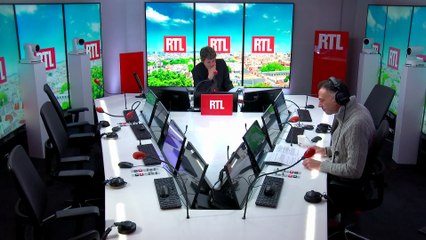 Les deux membres des Daft Punk réunis au rayon disque