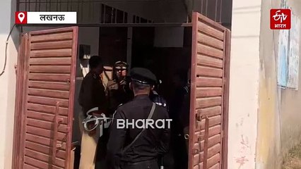 आतंकी साजिश पर ATS का एक्शन; कार में AK-47 लेकर चलने वाली लखनऊ की महिला चिकित्सक शाहीन के ठिकानों पर छापेमारी