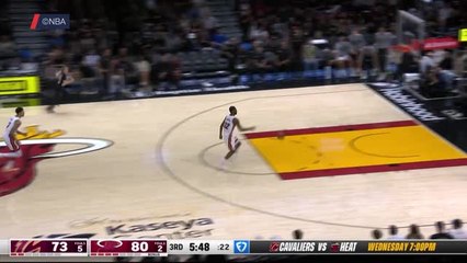 Heat - La célébration insolite de Jaquez après un dunk de Wiggins