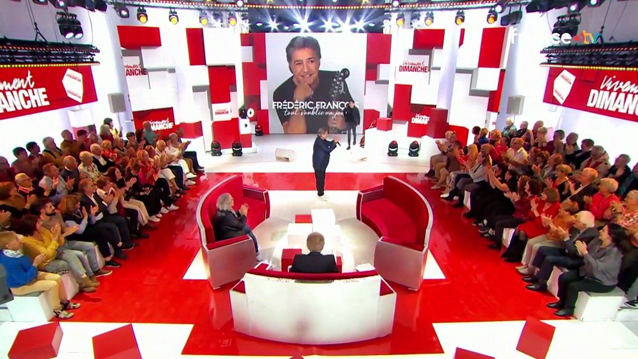Frédéric François et son petit-fils Matéo dans "Vivement dimanche"