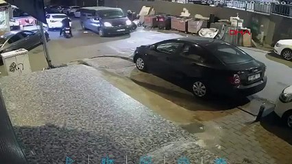 İstanbul'da eli bıçaklı trafik magandası dehşet saçtı