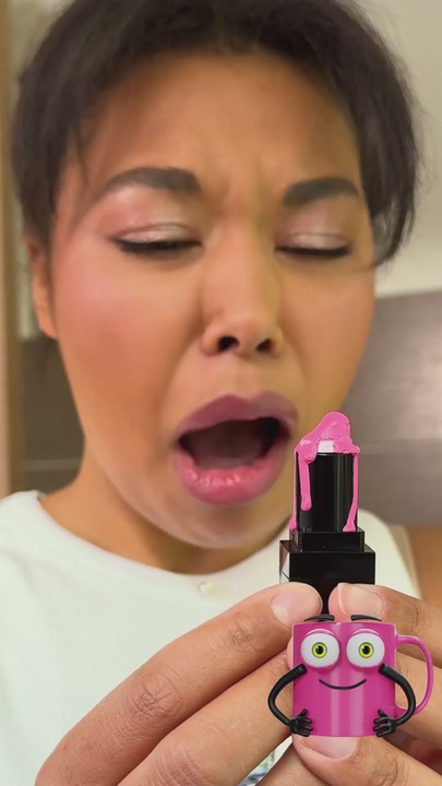 DIY gift gone wrong 😂🎁💋 #funny #prank #giftideas