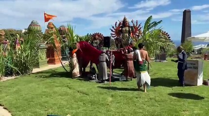 Inauguration d'une stèle commémorative au temple tamoul du Portail Piton Saint Leu