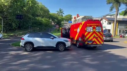 Motociclista colide na lateral de SUV na Av. Parigot de Souza e Siate é mobilizado