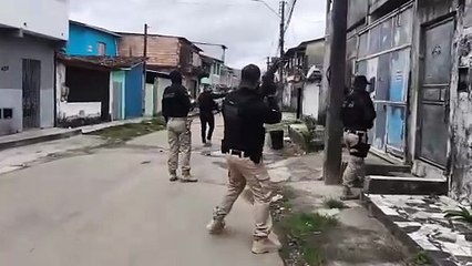 Quatro suspeitos são presos por invasões e venda ilegal de terrenos em cidades turística da Bahia; assista