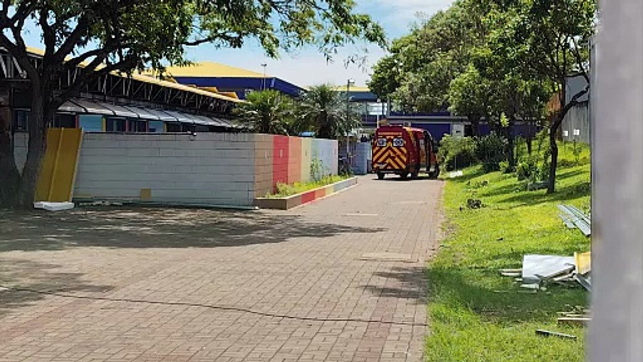 Criança de 2 anos quebra o braço ao sofrer queda em CMEI na Região Norte de Cascavel