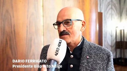 Corsa contro la violenza sulle donne a Bolzano: "Serve una rivoluzione culturale, vogliamo vedere tanti uomini"