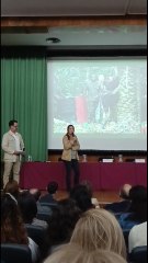 La veterinaria Rebeca Atencia recuerda el abrazo de Jane Goodall con el chimpancé Wounda