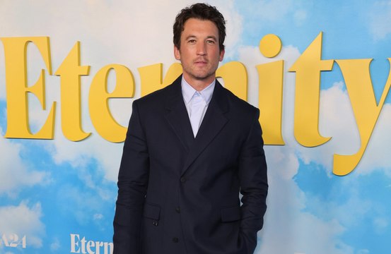 Miles Teller: Das erwartet er von Taylor Swifts und Travis Kelces Hochzeit