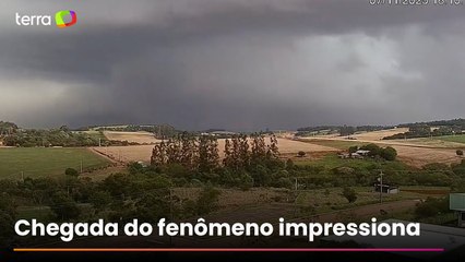Vídeo mostra a passagem do tornado que destruiu cidade no Paraná