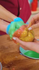 DIY romantic candle perfect for couples! 🕯️❤️ #giftideas #lovehack