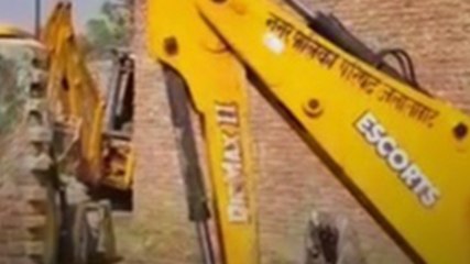 शाहजहांपुर में अवैध कब्जे पर बुलडोजर एक्शन