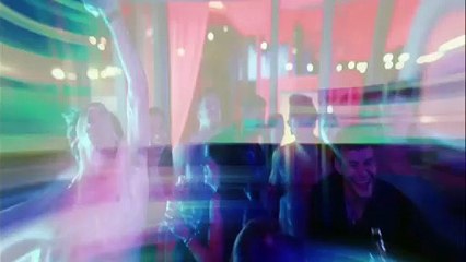 Maxton Hall S02E01 (2025)