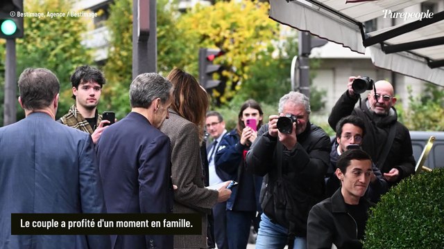 Retour à la vie normale pour tout un clan : Giulia Sarkozy retrouve une de ses amies, fille d'un célèbre chanteur, ses parents s'offrent une sortie au restaurant