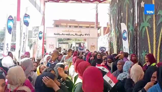 السيدات يتصدرن بداية المشهد الانتخابى فى اليوم الثانى من الانتخابات البرلمانية بأسوان