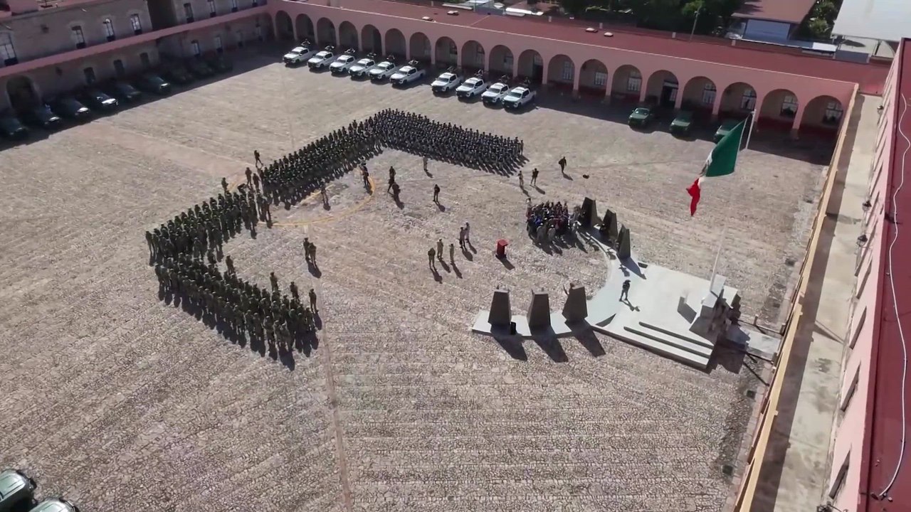 México despliega las fuerzas de seguridad en Michoacán para combatir a grupos criminales