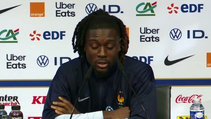 Manu Koné sous-côté ? Il répond au débat