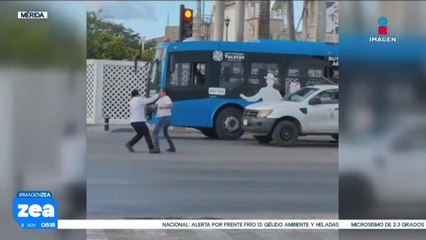 VIDEO: Sujetos pelean en pleno cruce de Mérida