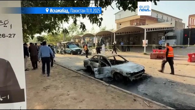 Группировка Джамаат-уль-Ахрар взяла ответственность за взрыв смертника у здания суда в Исламабаде