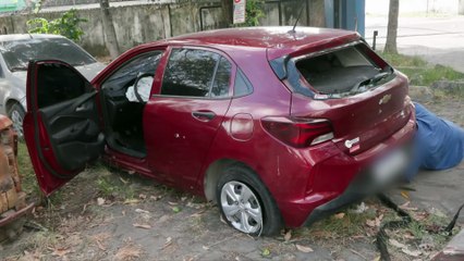 Motorista de Aplicativo Sobrevive a Assalto e Troca de Tiros: Veículo Roubado e Recuperado Sofre Perda Total