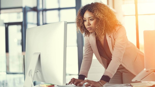 8 Signs You’re the Calm, Collected Ice Queen Everyone Wishes They Could Be