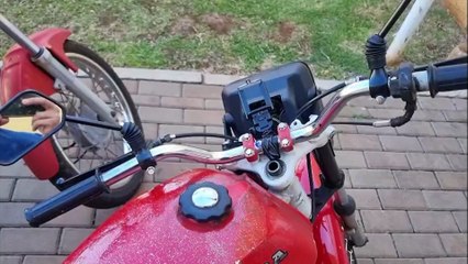 “Não deu partida”: Mulher é detida com moto roubada no bairro Interlagos