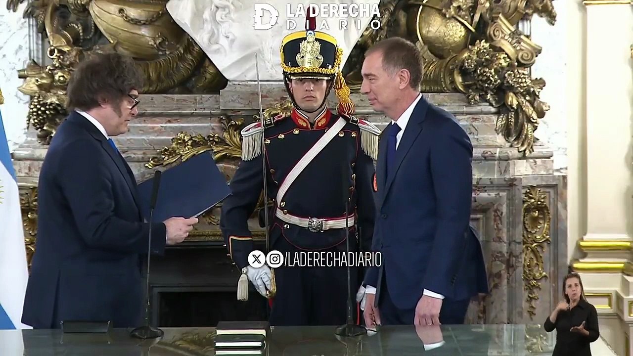 Javier Milei le tomó juramento a Diego Santilli como ministro del Interior