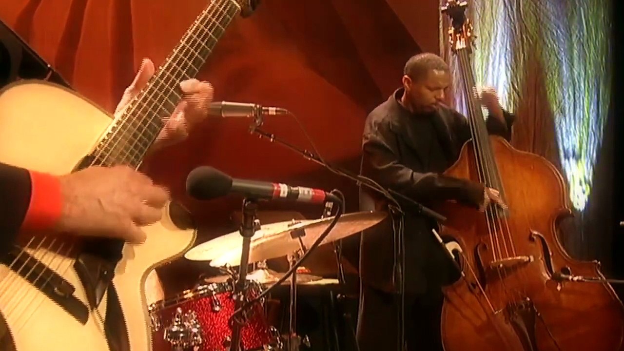 DIANA KRALL — Devil May Care — DIANA KRALL: LIVE AT THE MONTRÉAL JAZZ FESTIVAL – (2004)