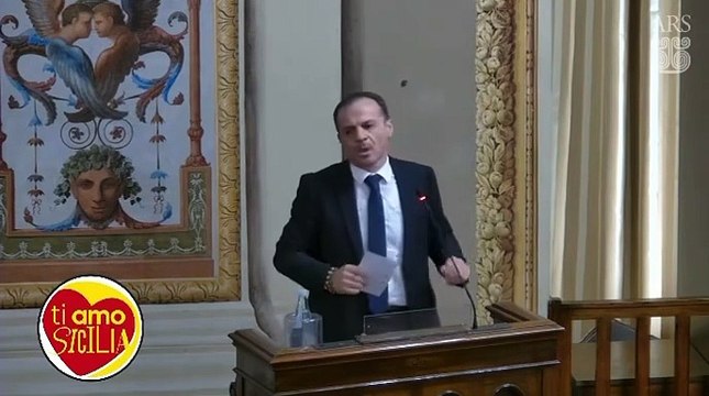 Cateno De Luca - Se il sistema politico e burocratico regionale e’ malato … CI VUOLE LA CURA! (11.11.25)