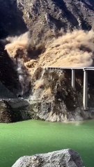 Colapsa un puente de 758 metros en China a meses de su inauguración