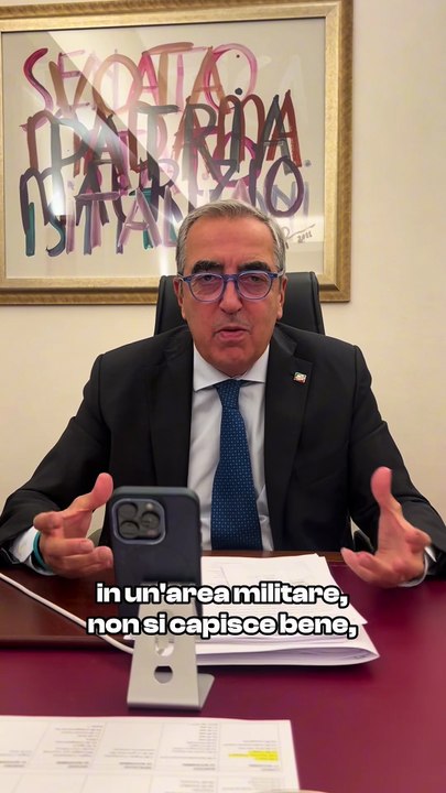 Gasparri - Fico, ma che gozzo dici? (11.11.25)